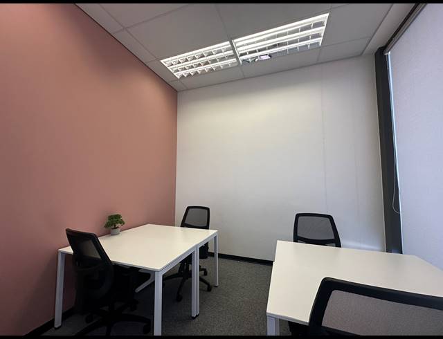 10M² CO-WORKING SPACE TO LET IN DORINGKLOOF
